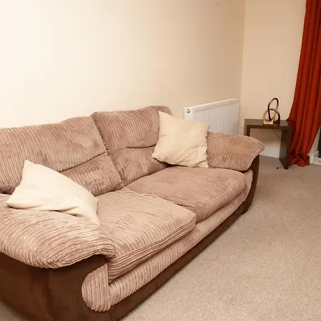 Modern 1 Bedroom In Central